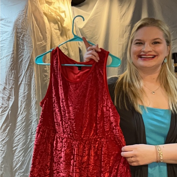 _WHITELIGHTNING is live  ✨🫶🏻 - Picture 2 of 6